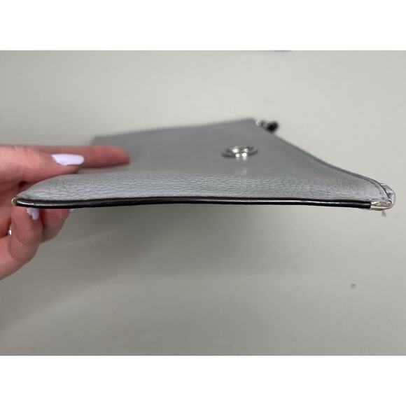 Michael Kors Gray Pebbled Leather Zip Wristlet Clutch Wallet - Picture 5 of 12